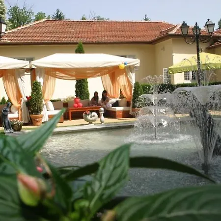 Hotel Rich Velingrado