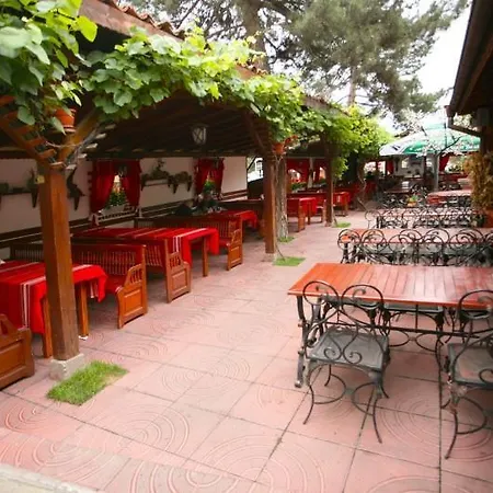 富达温泉酒店 酒店 韦林格勒