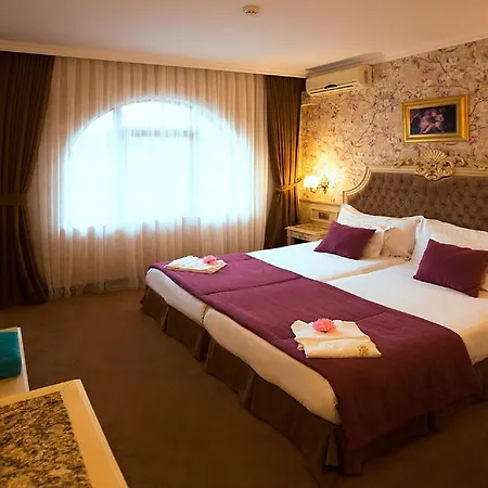 Hotel Rich Velingrado